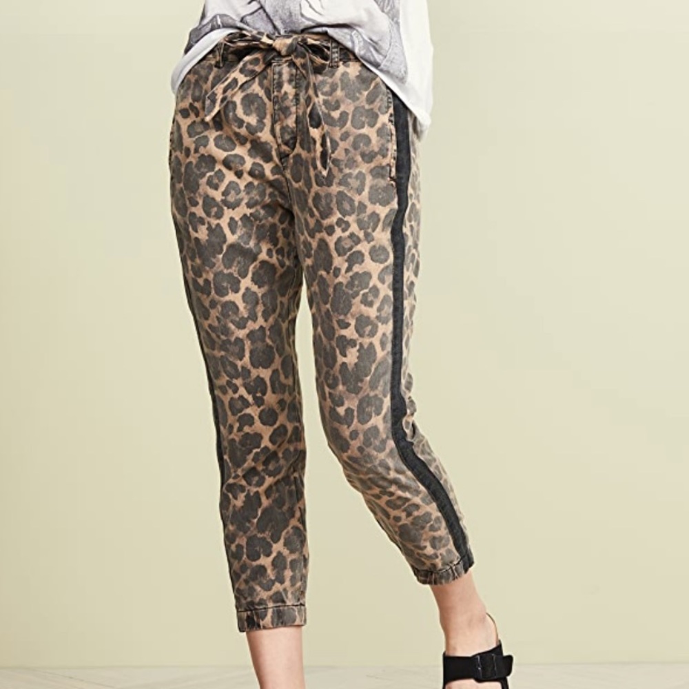 Pam & Gela Leopard Print Cropped Joggers